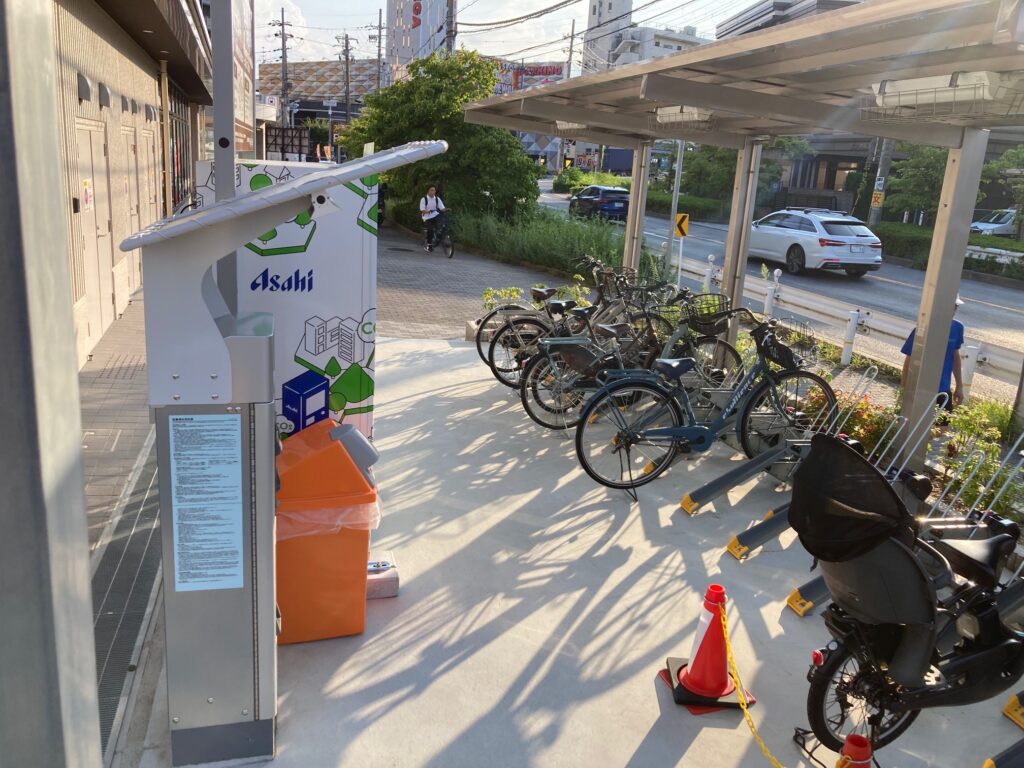 （某）六地蔵駅前駐輪場　遠隔機器販売設置工事